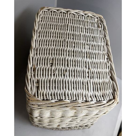 VTG White Wicker‎ Waste Basket for Plant Trash Can Shabby Rustic Basket Woven - Picture 7 of 12